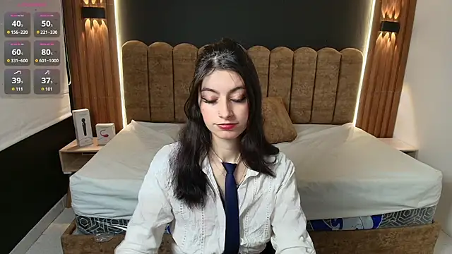 AmbarLee  online show from 03.12.26