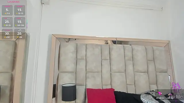 Titan Moreno  online show from 03.21.26