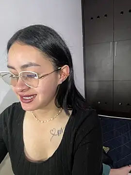 Anni Rose online show from 04.11.26