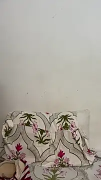 MidnightLoversX online show from 04.20.26