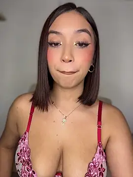 Im Danna  online show from 05.15.26