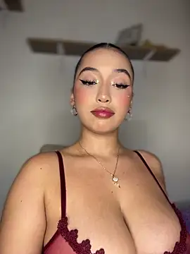 Im Danna  online show from 05.28.26