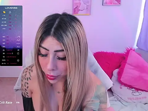 Snapshot of Martina_robertss chatting on 06.17.26 Martina robertss online show from 06.17.26