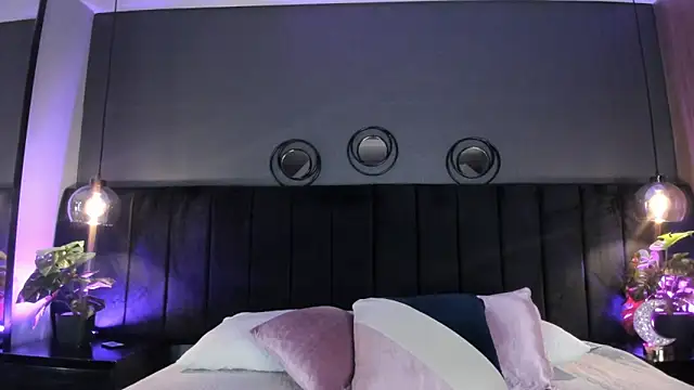 Snapshot of alejandra__garcia chatting on 03.21.26 alejandra garcia online show from 03.21.26