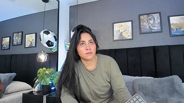 Snapshot of alejandra__garcia chatting on 07.03.26 alejandra garcia online show from 07.03.26