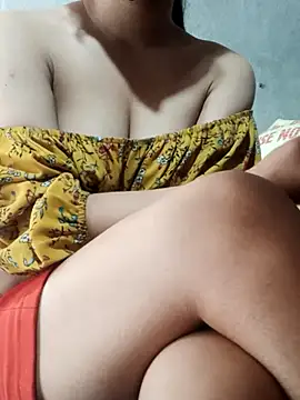 Snapshot of Ngoc_gina chatting on 03.02.26 Ngoc gina online show from 03.02.26