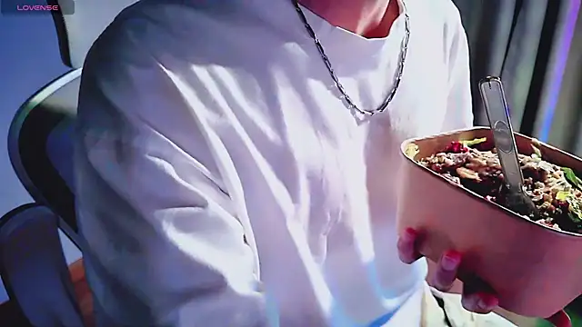 FEIYUS1 online show from 04.01.26