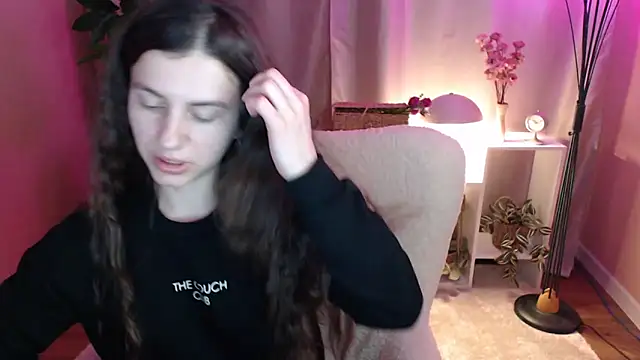 MistyBree online show from 04.06.26