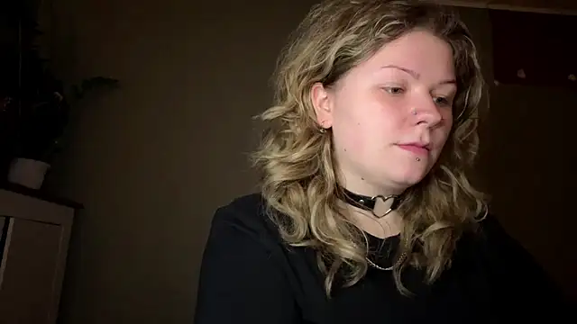 YoungAlina online show from 04.07.26