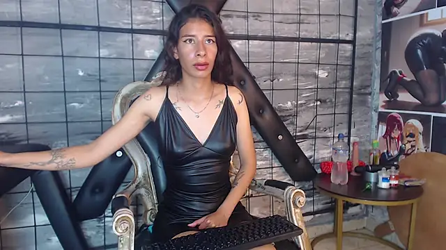 Siena Bouer online show from 03.27.26