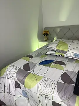 EvaMark  online show from 04.01.26