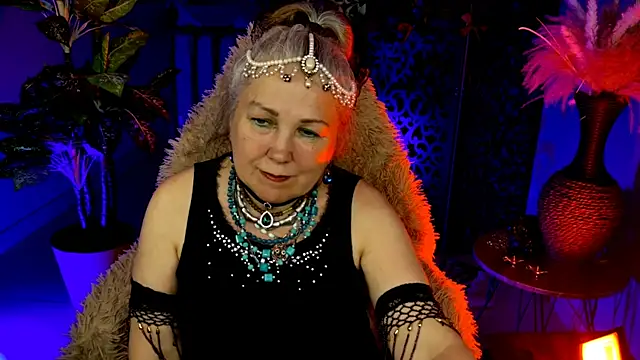 LilaMaharani online show from 04.18.26