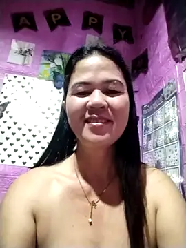 Snapshot of sweet_lyn2025 chatting on 04.20.26 sweet lyn2025 online show from 04.20.26
