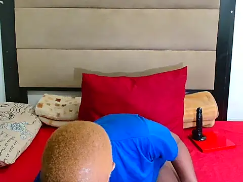 SpicyKittyxxx online show from 04.13.26