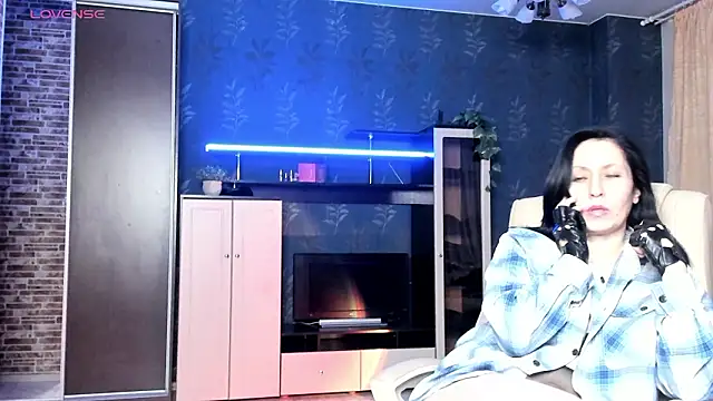 Lucky Milf online show from 03.07.26