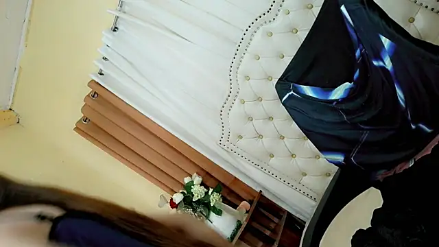 Seductive sophie online show from 05.04.26