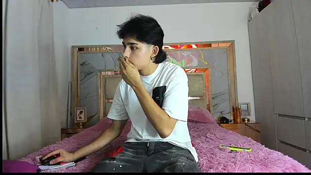 monky 0002 online show from 03.17.26