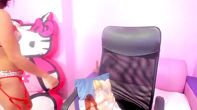 doll katiuska online show from 03.17.26