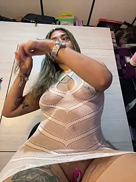 stefanyqueen69 online show from 04.10.26