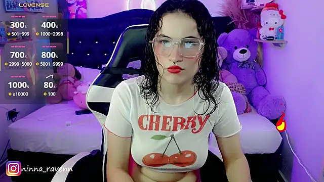 Snapshot of ninna_raven chatting on 03.02.26 ninna raven online show from 03.02.26