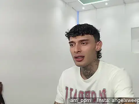 yourxcyberxangel online show from 04.17.26