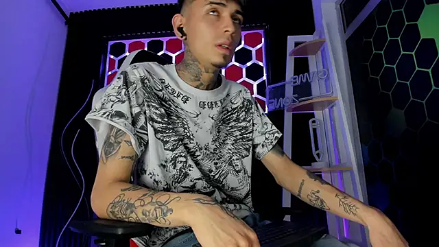 Max Hader  online show from 04.09.26