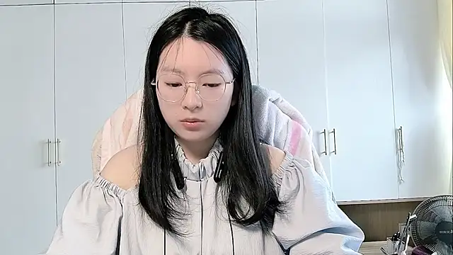 Eeya-36 online show from 04.25.26