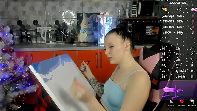 Snapshot of Mary_Blu chatting on 12.26.24 Mary Blu online show from 12.26.24