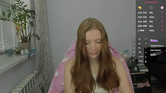 Mary Blu online show from 11.05.25