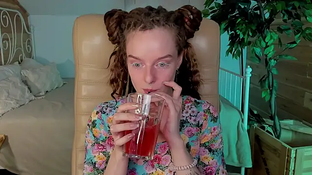 MephalaHOMM3 online show from 04.10.26