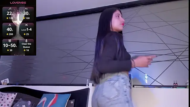 Snapshot of Princess_tina chatting on 03.03.26 Princess tina online show from 03.03.26