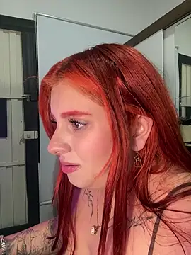 Emma Q0 online show from 04.08.26