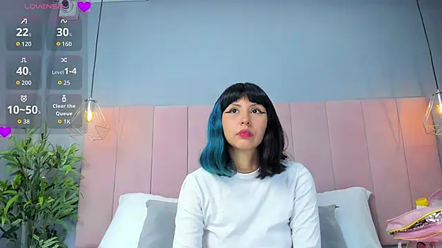 KleoLennox online show from 03.25.26