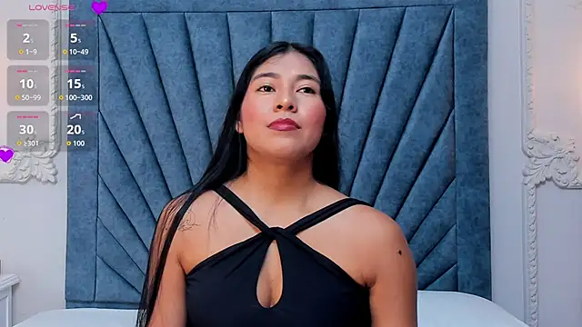 Leandra-Johnson online show from 04.07.26