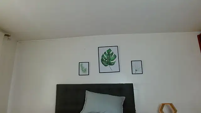 Snapshot of samanthachop chatting on 05.22.26 samanthachop online show from 05.22.26
