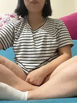 Snapshot of edeece chatting on 03.03.26 edeece online show from 03.03.26