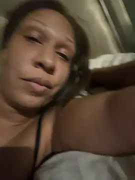 Snapshot of TrustMySoles chatting on 03.29.26 TrustMySoles online show from 03.29.26