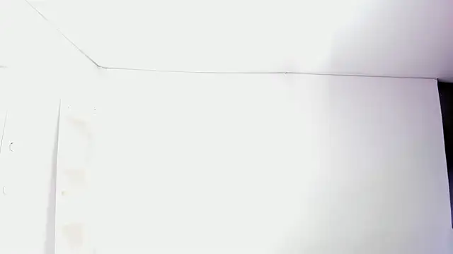 KoralCruz  online show from 03.06.26