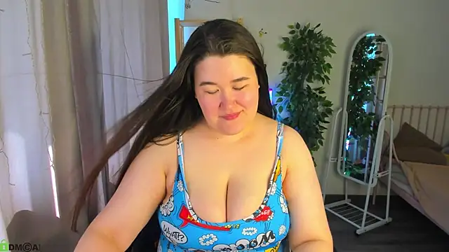 Snapshot of Miss_Triss chatting on 06.24.26 Miss Triss online show from 06.24.26