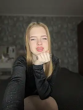 KayShaw online show from 04.10.26