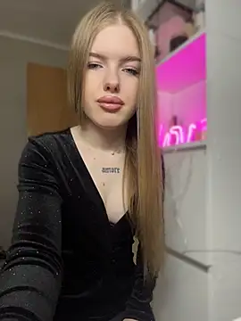 KayShaw online show from 04.17.26