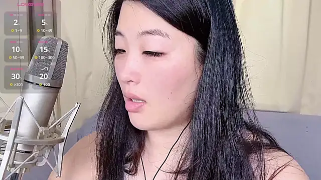 Tavie1744 online show from 04.16.26