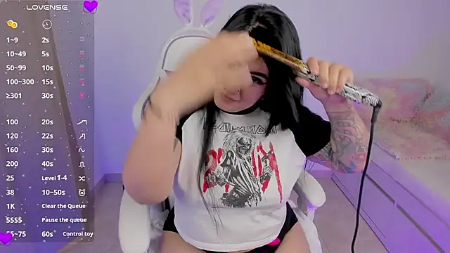 heeyy kitty online show from 04.24.26