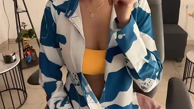 Snapshot of Grema_sexy1 chatting on 03.03.26 Grema sexy1 online show from 03.03.26