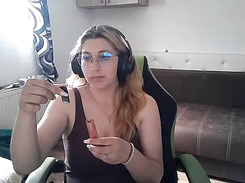 RyonaRyaa online show from 06.02.26