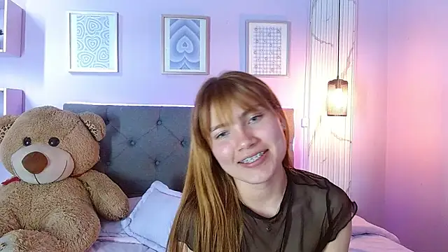 Snapshot of Celeste__London chatting on 05.07.26 Celeste London online show from 05.07.26