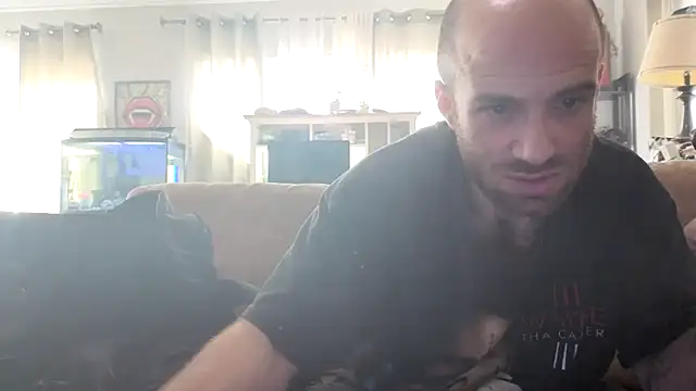 Snapshot of CirclingClass chatting on 10.22.25 CirclingClass online show from 10.22.25