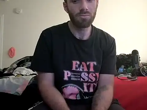 Snapshot of CirclingClass chatting on 11.01.25 CirclingClass online show from 11.01.25