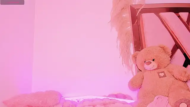 Snapshot of thamii_campanitaa chatting on 05.02.26 thamii campanitaa online show from 05.02.26
