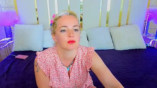 Snapshot of Alaska_Si chatting on 05.28.26 Alaska Si online show from 05.28.26